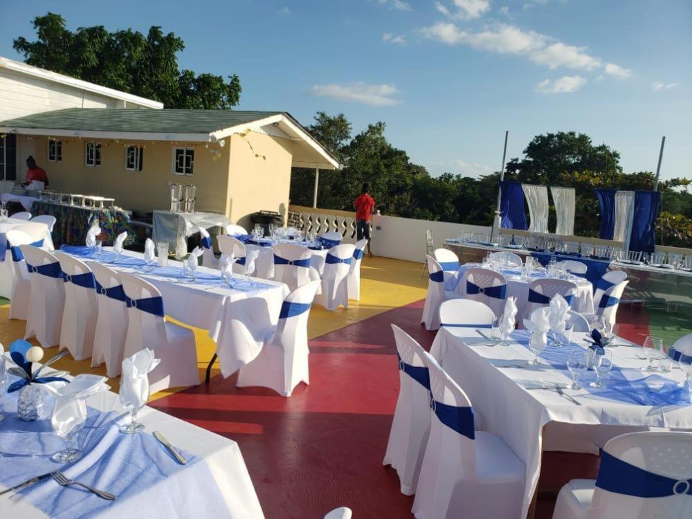 Dela De-Rose Guest House Negril Jamaica Exterior photo