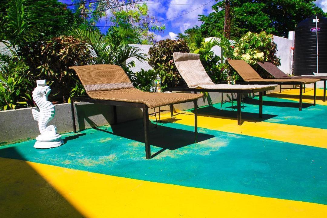 Dela De-Rose Guest House Negril Jamaica Exterior photo